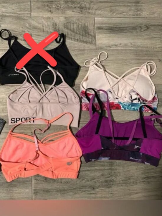 Bundle of 7 sports bras - all size XS/S - Picture 4 of 16